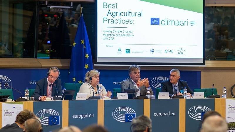 portada UE|tree-983907_960_720|salad-2482457_960_720|2-Parlamento EU-Life Climagri